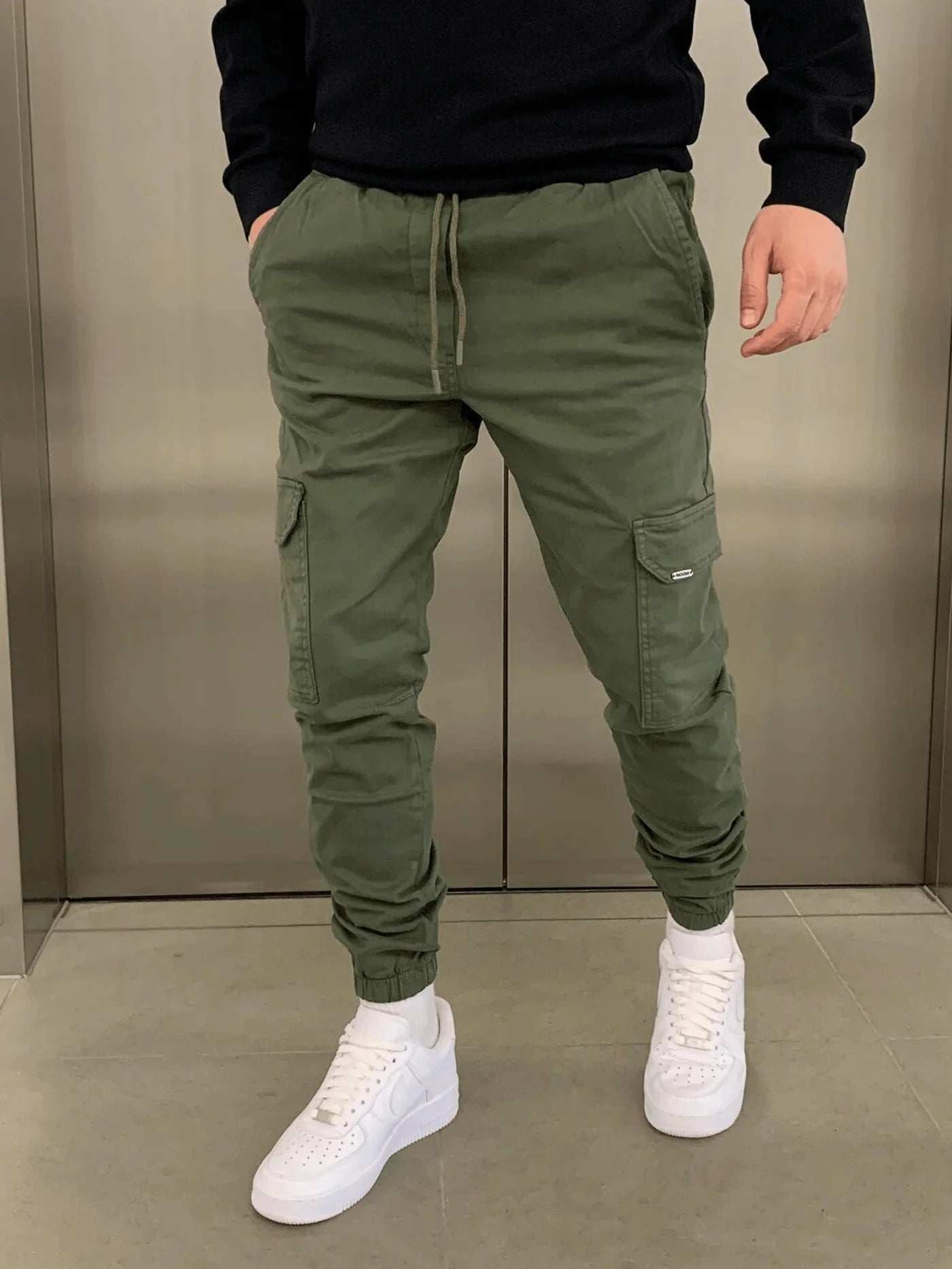 Jogger Nova – Slim Fit Essential