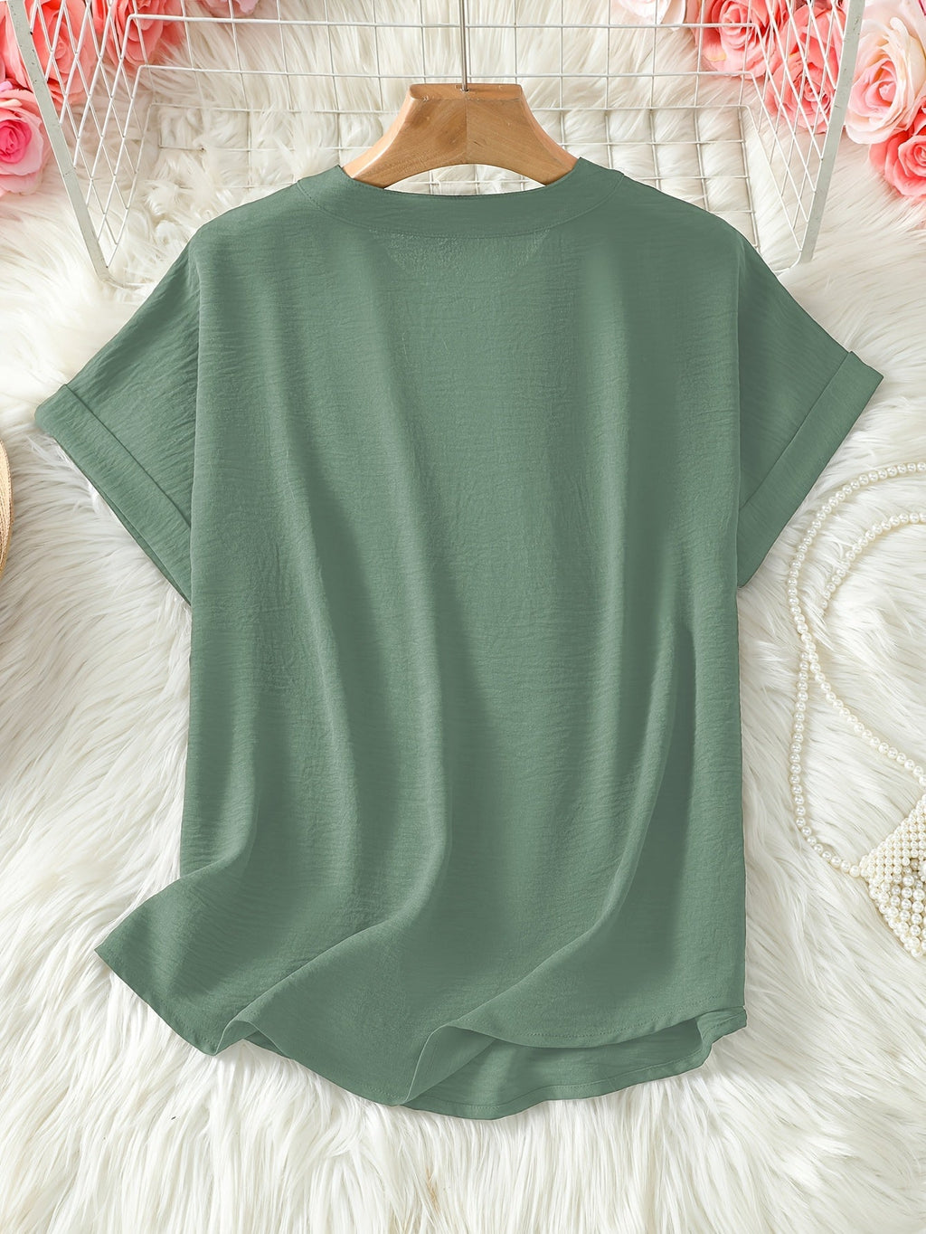 Oliva | Blusa dalla vestibilità morbida con scollo a V (2 acquistati, 1 in OMAGGIO)