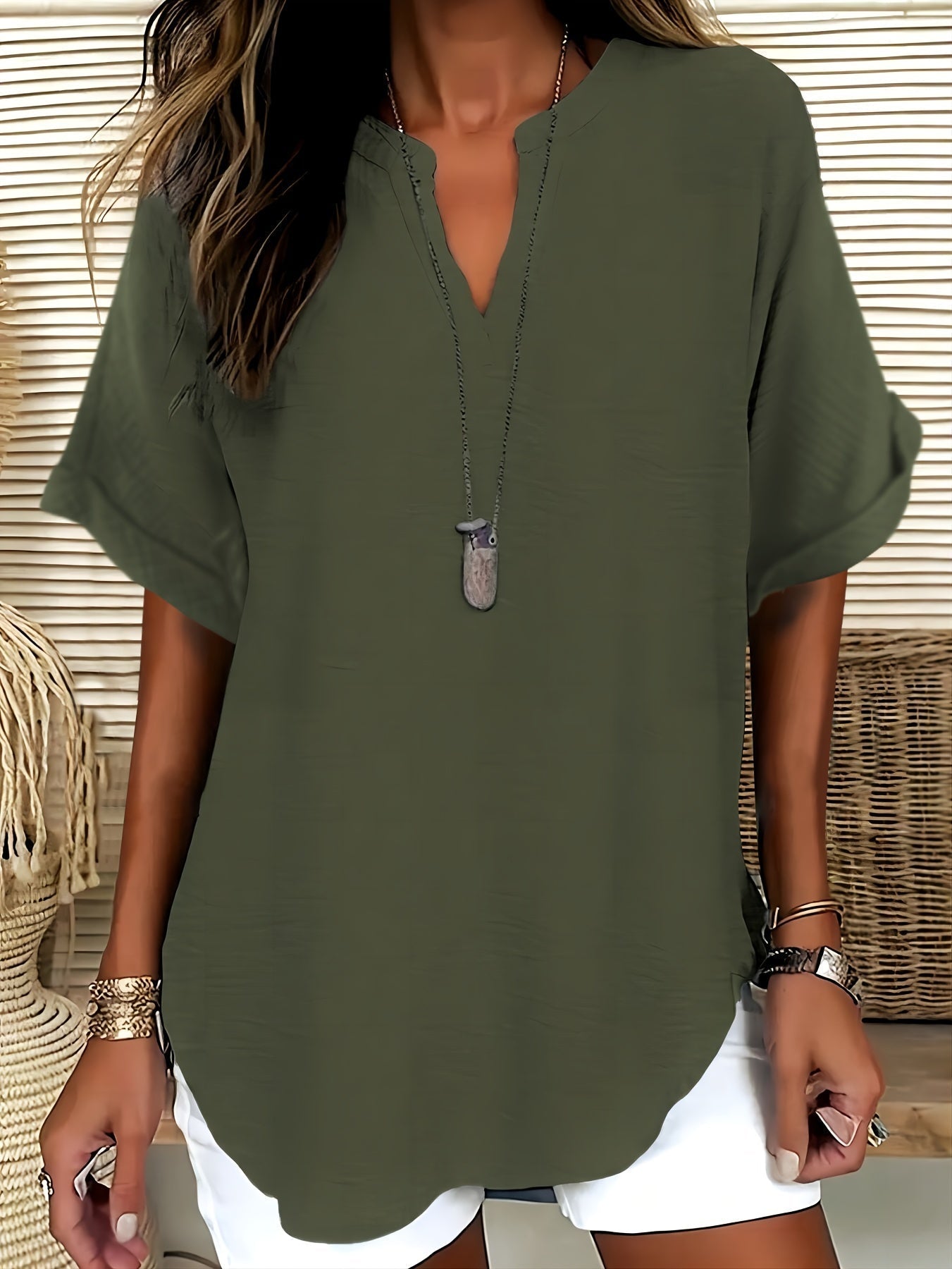 Oliva | Blusa dalla vestibilità morbida con scollo a V (2 acquistati, 1 in OMAGGIO)