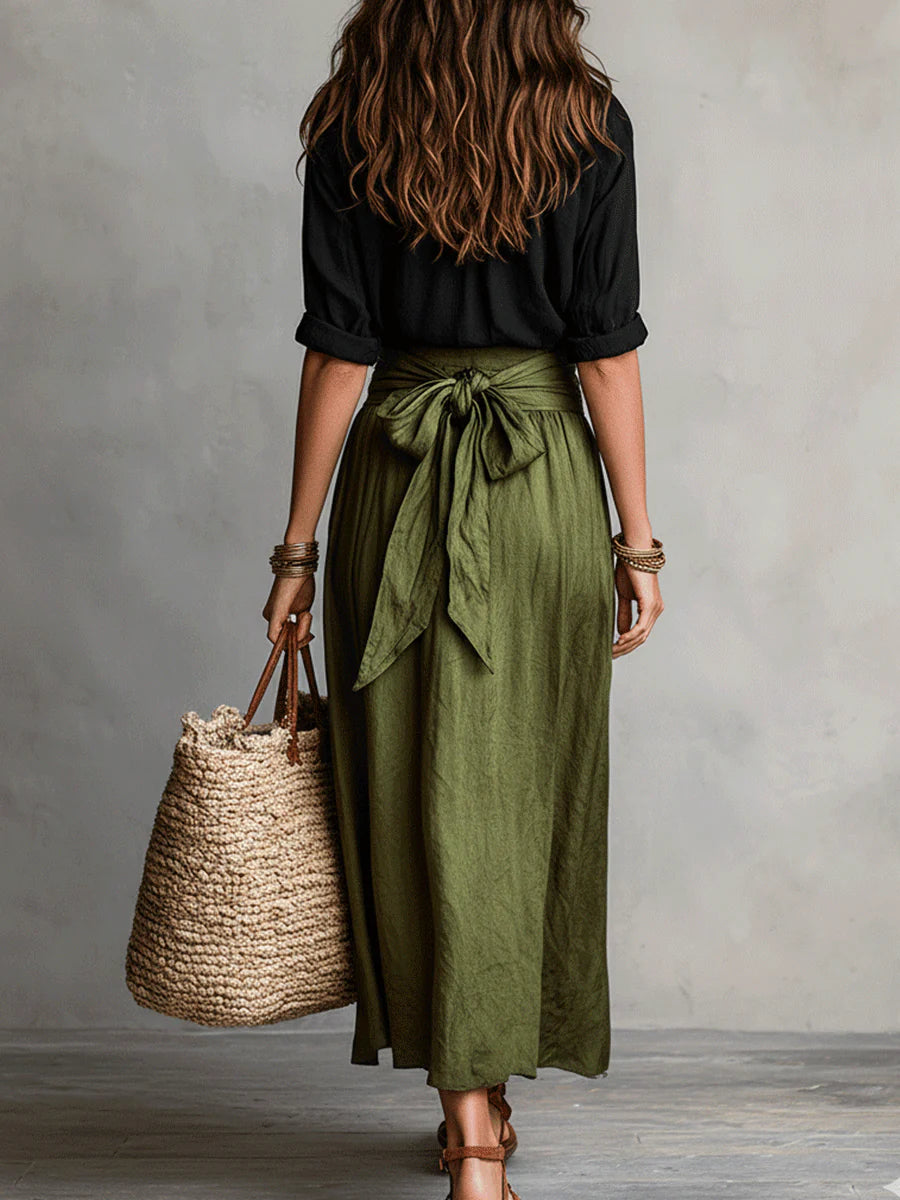 Verona – Conjunto de dos piezas: camiseta negra y falda verde oliva